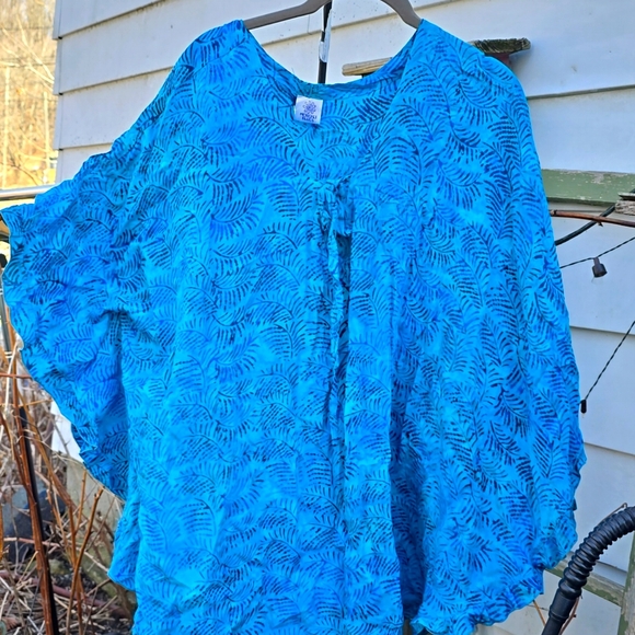 mexicali blues Other - Mexicali Blues Batik BLUE & Turquoise cover up RUFFLE boho one size